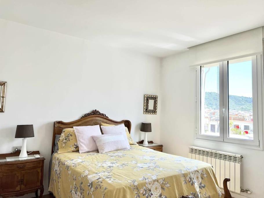 Moderno Y Amplio Apartamento En El Centro De Росас Экстерьер фото